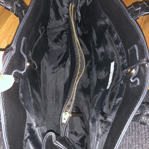 H&M crossbody bag - Picture 2 of 2